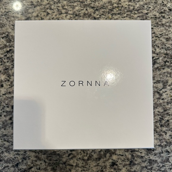 Zornna Luna Leather Half Moon Shoulder Bag in Beige Pebbled Leather - Picture 7 of 9